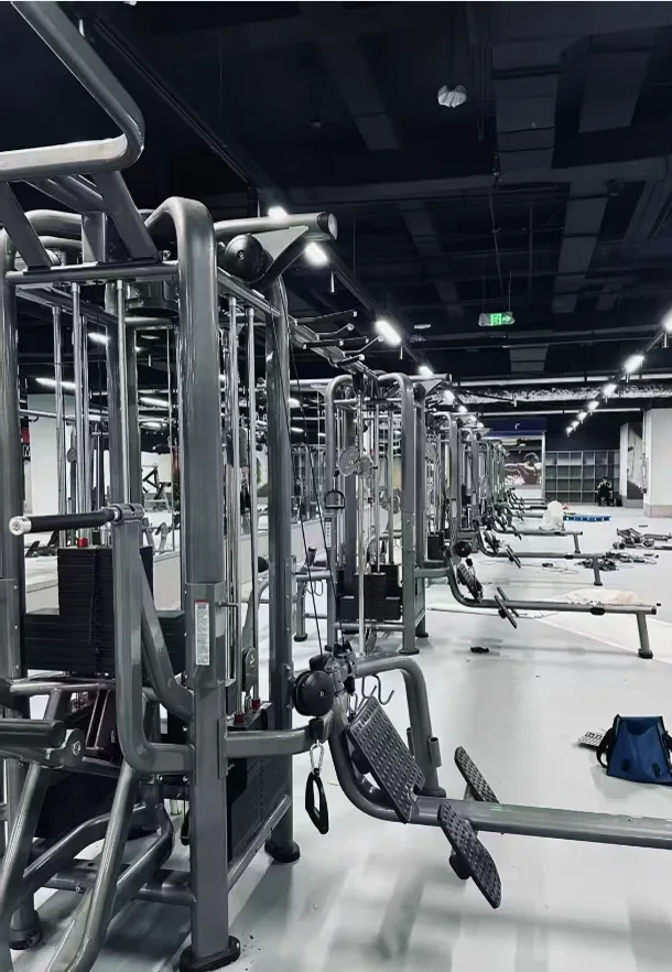 University commercial gym equipment project in United States